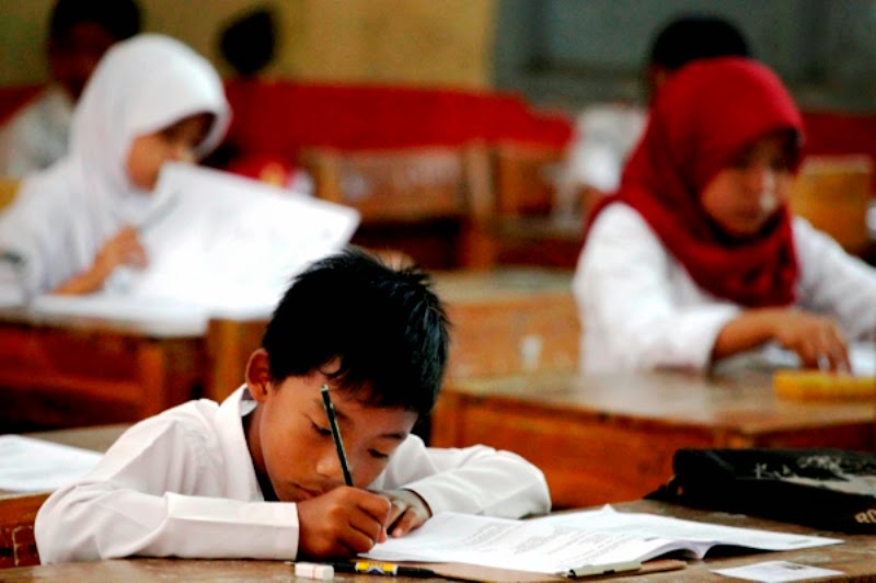 Latihan UN Gak Ngebosenin? Coba Tryout Online Interaktif Ini!
