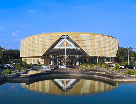 Passing Grade SNBT UNPAD Jurusan Hukum: Tingkat Persaingan dan Strategi Belajar