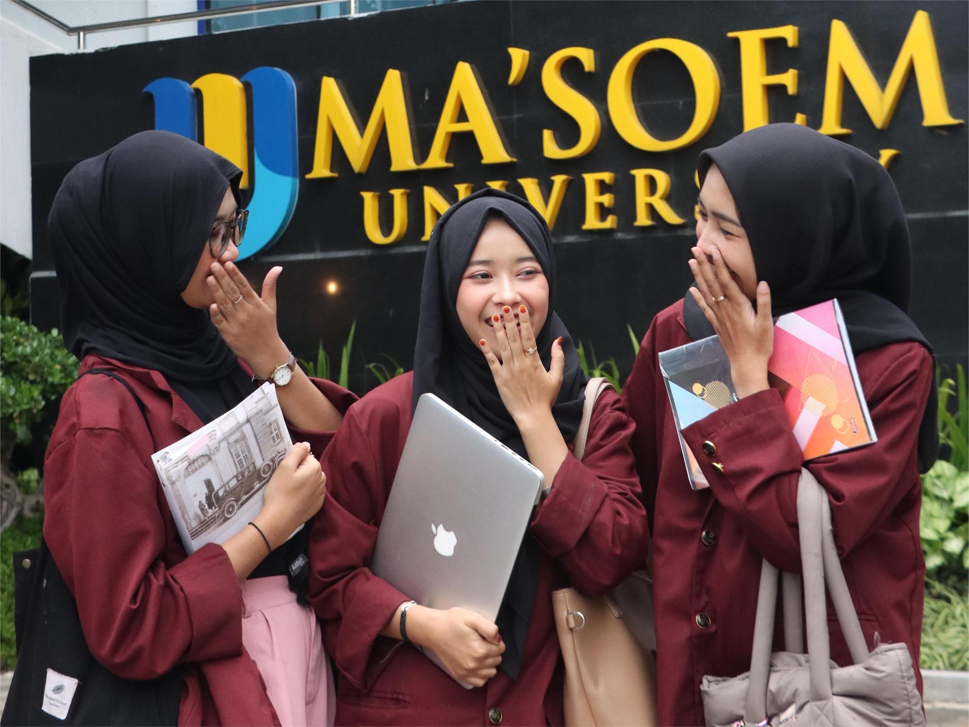 Biaya Pendidikan Kelas Reguler dan Non Reguler Per Semester Sekitar 5,5 Juta untuk Sistem Informasi Serta Referensi Nama Kuliah di Bandung